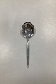 KJA Silver 
Plate Capri 
Serving Spoon
Measures 20.3 
cm / 7.99 in.