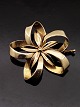 14 carat gold 
brooch 3.3 x 
3.1 cm. 
handicrafts 
from jeweler B 
Hertz 
Copenhagen item 
no. 532105