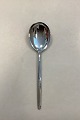 KJA Capri Large 
Servingspoon 
Measures 22.5 
cm / 8.86 inch