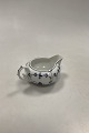 Bing and 
Grondahl Blue 
Traditional / 
Blue Fluted 
Creamer
Measures 
13,5cm / 5.31 
inch