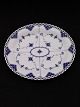 Royal 
Copenhagen 
mussel painted 
dish 1/1056 
27.5 x 23 cm. 
1. sorting 
subject no. 
534450