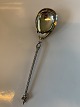 Serving spoon / 
Potato spoon in 
Silver
Length approx. 
23.3 cm
Stamped year 
1911 C.F.V.F.
Neat ...
