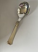 Serving spoon 
in Silver
Length approx. 
26.3 cm
Stamped year 
1936 Johannes 
Siggaard
Nice and ...