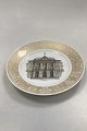 Royal 
Copenhagen 
Plate Portraits 
of Old 
Copenhagen 
Amalienborg 
Castle No 11. 
Mads Stage 
1977. ...