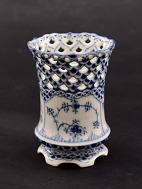 RC blue fluted  vase 1/1016