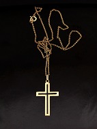 8 carat gold cross