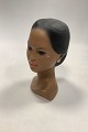 Bust of Burma 
Girl in painted 
Gypsum
 
Measures  21cm 
/ 8.27 inch