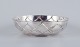 Battuto, Italy, 
modernist 
silver bowl, 
Italian design. 
Handmade.
Mid-20th 
century.
Marked 800 ...