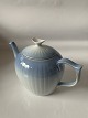 Bing & 
Grøndahl, 
Ballerina, with 
gold edge, 
Teapot
Decoration 
number 554
Length approx. 
22.5 ...