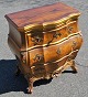 Rococo chest of drawers, in walnut with gilding, 20th century Denmark. Copy. With three drawers, ...
