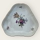 Royal 
Copenhagen, 
Frijsenborg, 
Triangular dish 
#910/ 1527, 
21cm/21cm, 2nd 
sorting, Design 
...