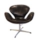 Arne Jacobsen; 
Swan chair, 
design chair in 
original 
condition, with 
its original 
black leather 
...