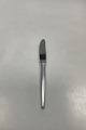 Tulip Anton 
Michelsen 
Sterling Silver 
Lunch knife
Measures 
20,3cm / 7.99 
inch