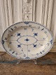 Royal 
Copenhagen Blue 
fluted half 
lace dish 
No. 533, 
Factory first
Dimension 29 x 
37 cm.