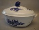 1 pcs in stock 
first quality 
but with chip 
on the lid
8172-10 Oveal 
Tureen 19 x 31 
cmRoyal ...