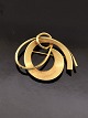 14 carat gold 
beautiful 
modern brooch 4 
x 3.1 cm. 
subject no. 
543135