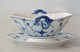 Bing & Grondahl 
Blue 
Traditional 008 
Sauceboat with 
handle 11 x 24 
cm In nice and 
mint condition 
311