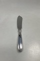Karina Silver 
Layer Cake 
Knife W. & S. 
Sørensen
Measures 27,5 
cm / 10.83 inch