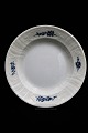 Royal 
Copenhagen 
Juliane Marie 
Blue Flower 
small deep 
plate.
Decoration 
number: 
10/12058. ...
