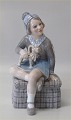 Dahl Jensen 
1158 Girl with 
Christmas goat 
(DJ) 21 cm 2. 
factory and in 
mint and nice 
condition