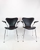 Syverstol med armlæn - Model 3207 - Black Leather - Arne Jacobsen & Fritz Hansen
Flot stand
