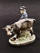 Royal 
Copenhagen boy 
with calf 772 
1st sorting 
item no. 546975