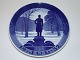 Royal 
Copenhagen (RC) 
Christmas Plate 
from 1932 "The 
Statue of King 
Frederik VI 
(sculptor H. V. 
...