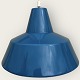 Louis Poulsen. 
School lamp in 
blue enamel. A 
single chip at 
the top (see 
photo), 
otherwise nice 
...