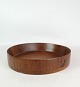 Teak tray with 
high edge 
Danish design 
from the 1960s.
H:6 Dia:29.5
