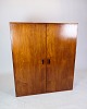 Børge Mogensen hanging cabinet with fine handles in teak wood from the 1950s.Measurements in ...