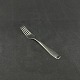 Length 17 cm.
Plata cutlery 
is designed by 
Harald Nielsen 
in 1944 for 
Georg Jensen.
Harald ...