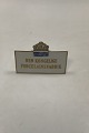 Royal 
Copenhagen 
Dealer Sign 
with gold
Measures 9,5cm 
x 6,4cm ( 3.74 
inch x 2.52 
inch )