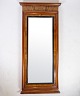 Antique mirror 
in mahogany 
wood from the 
late Empire 
period from 
around the 
1840s. Light in 
...