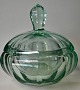 Large crystal jar with lid, 20th century. Greenish crystal. Dia.: 19 cm. H.: 21 cm.