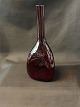 Glass vase dark 
red
Height 21.5 cm
Neat and well 
maintained