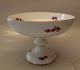 1 pcs in stock
8064-427 Cake 
dish on high 
foot 21 cm 
Purple Royal 
Copenhagen 
Flower braided 
...