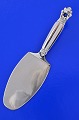 Georg Jensen 
sterling 
silver. 
Flatware Acorn 
pie server, 
silver with 
steel, length 
16 cm. 6 3/8 
...