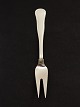 Cohr Old Danish 
830 silver 
frying fork 18 
cm. subject no. 
552986 Stock:1