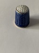 Bing & Grondahl 
blue thimble.
Decoration 
number 9586.
1. sorting.
Height 2.7 ...