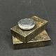 Diameter 3 cm.Stamped 830S for silver.The box is hammered at the top and with a pearl ...