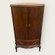Older veneered corner cabinet with curved front in very good condition. Dimensions: HxWxD ...