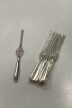 Set of 8 
Lobster Forks 
in Silverplate
Measures 
20,3cm / 7.99 
inch