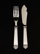 Rdhus fish cutlery