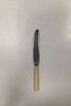 Raadvad Knife with Bakelite handle. Measures 24.2 cm / 9.52 in. The handle is light yellow and ...