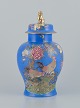 Carlton Ware, 
England. Large 
and rare lidded 
vase in 
faience.
Decorated in 
cloisonné ...