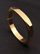 14 carat gold bangle