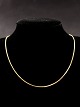 9 carat gold 
necklace 39 cm. 
subject no. 
554697