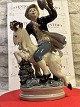 Dahl Jensen 
figure, model 
1070, block 
his, H 18 cm, 1 
black ring J D 
Royal