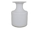 Holmegaard 
Carnaby white 
vase.
Designed by 
artist Per 
Lütken.
Height 13.5 
cm.
Perfect ...