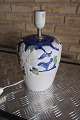Vintage Table lampBeautiful decoration, blue and green, with flowersH. 32cmIn a good ...